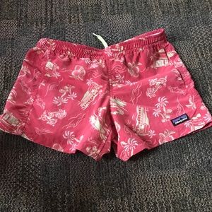 Little girls Patagonia shorts